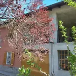 Dom wakacyjny La Casa Rossa -dimora Di Campagna Montechiaro D'acqui