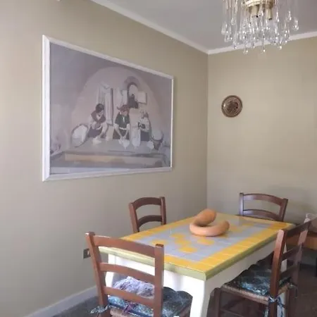Casa de Férias La Casa Rossa -dimora Di Campagna Montechiaro D'acqui