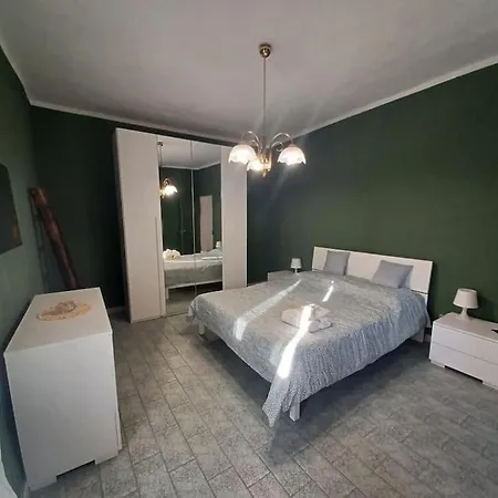 Dom wakacyjny La Casa Rossa -dimora Di Campagna Montechiaro D'acqui