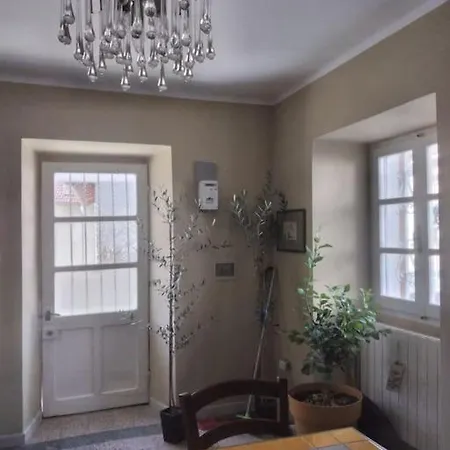 Dom wakacyjny La Casa Rossa -dimora Di Campagna Montechiaro D'acqui