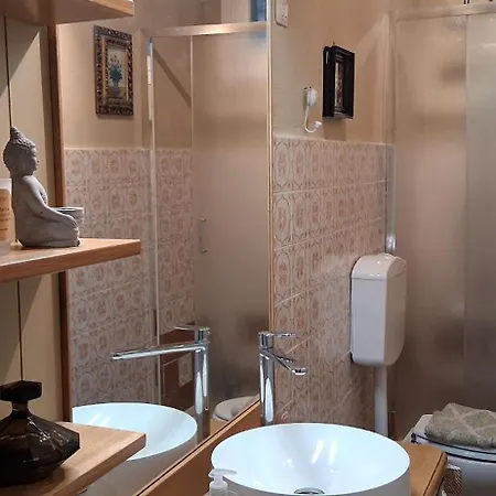La Casa Rossa -dimora Di Campagna Hébergement de vacances *